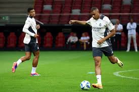 在长周期联 在长周期联